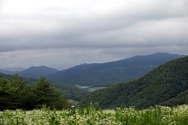 https://upload.wikimedia.org/wikipedia/commons/thumb/1/1f/Korea-Bonghwa_County-Mount_Cheongnyangsan_in_Namnyeonri-01.jpg/270px-Korea-Bonghwa_County-Mount_Cheongnyangsan_in_Namnyeonri-01.jpg