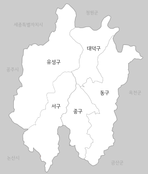 https://upload.wikimedia.org/wikipedia/commons/thumb/f/fb/Daejeon-Administrative_divisions-ko.svg/300px-Daejeon-Administrative_divisions-ko.svg.png