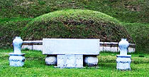 https://upload.wikimedia.org/wikipedia/commons/thumb/1/10/Tomb_of_Chang_Myon.jpg/210px-Tomb_of_Chang_Myon.jpg