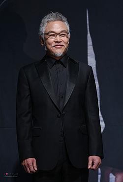https://upload.wikimedia.org/wikipedia/commons/thumb/1/1d/Kim_Young-Chul.jpg/250px-Kim_Young-Chul.jpg