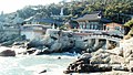 https://upload.wikimedia.org/wikipedia/commons/thumb/2/2a/Haedong_Yonggungsa_Temple%2C_Busan%2C_South_Korea.jpg/120px-Haedong_Yonggungsa_Temple%2C_Busan%2C_South_Korea.jpg