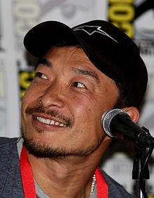 https://upload.wikimedia.org/wikipedia/commons/thumb/2/2f/Jim_Lee_by_Gage_Skidmore.jpg/220px-Jim_Lee_by_Gage_Skidmore.jpg