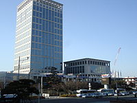 https://upload.wikimedia.org/wikipedia/commons/thumb/3/33/Busan_City_Hall.jpg/200px-Busan_City_Hall.jpg