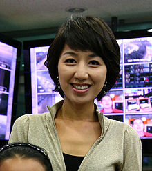 https://upload.wikimedia.org/wikipedia/commons/thumb/4/44/Han_Hee-Kyung.jpg/220px-Han_Hee-Kyung.jpg