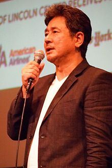 https://upload.wikimedia.org/wikipedia/commons/thumb/4/4e/Choi_Min-sik_at_New_York_Asian_Film_Festival_-_6-30-12_-_27.jpg/220px-Choi_Min-sik_at_New_York_Asian_Film_Festival_-_6-30-12_-_27.jpg