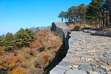 https://upload.wikimedia.org/wikipedia/commons/thumb/5/5c/Gyejoksan_Fortress.jpg/220px-Gyejoksan_Fortress.jpg