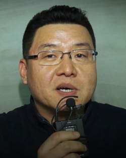 https://upload.wikimedia.org/wikipedia/commons/thumb/7/71/Yang_Woo-suk_%EC%96%91%EC%9A%B0%EC%84%9D.png/250px-Yang_Woo-suk_%EC%96%91%EC%9A%B0%EC%84%9D.png