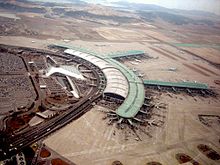https://upload.wikimedia.org/wikipedia/commons/thumb/7/76/Incheon_International_Airport.jpg/220px-Incheon_International_Airport.jpg