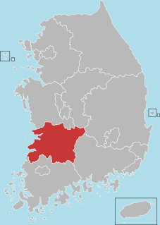https://upload.wikimedia.org/wikipedia/commons/thumb/9/93/South_Korea-North_Jeolla.svg/227px-South_Korea-North_Jeolla.svg.png