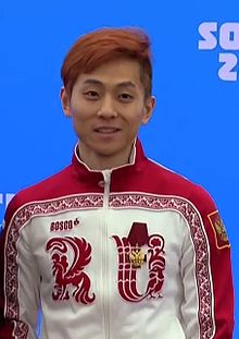 https://upload.wikimedia.org/wikipedia/commons/thumb/a/a6/Viktor_Ahn_Sochi_2014.jpg/220px-Viktor_Ahn_Sochi_2014.jpg