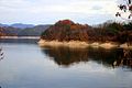 https://upload.wikimedia.org/wikipedia/commons/thumb/b/b6/Korea-Andong-Andong_Lake_in_autumn-01.jpg/120px-Korea-Andong-Andong_Lake_in_autumn-01.jpg
