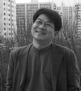 https://upload.wikimedia.org/wikipedia/commons/thumb/b/b8/Seong_Seok-je.jpg/270px-Seong_Seok-je.jpg