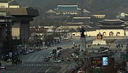 https://upload.wikimedia.org/wikipedia/commons/thumb/c/c7/Korea_Civil_Defense_Exercise_02.jpg/250px-Korea_Civil_Defense_Exercise_02.jpg