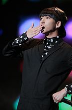 https://upload.wikimedia.org/wikipedia/commons/thumb/c/ce/Baro_at_the_Yongsan_I-Park_Mall_on_November_2013_02.jpg/145px-Baro_at_the_Yongsan_I-Park_Mall_on_November_2013_02.jpg