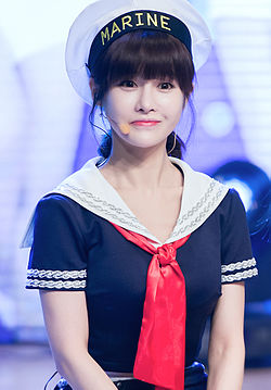 https://upload.wikimedia.org/wikipedia/commons/thumb/e/e4/Boram_%40_SC_Showcase.jpg/250px-Boram_%40_SC_Showcase.jpg