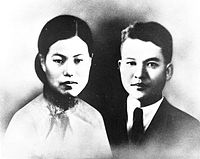 https://upload.wikimedia.org/wikipedia/ko/thumb/4/4a/Kimwb-parkchj-01.jpg/200px-Kimwb-parkchj-01.jpg
