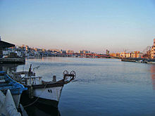 https://upload.wikimedia.org/wikipedia/ko/thumb/e/ec/Pohang-Dongbinnaehang.jpg/220px-Pohang-Dongbinnaehang.jpg